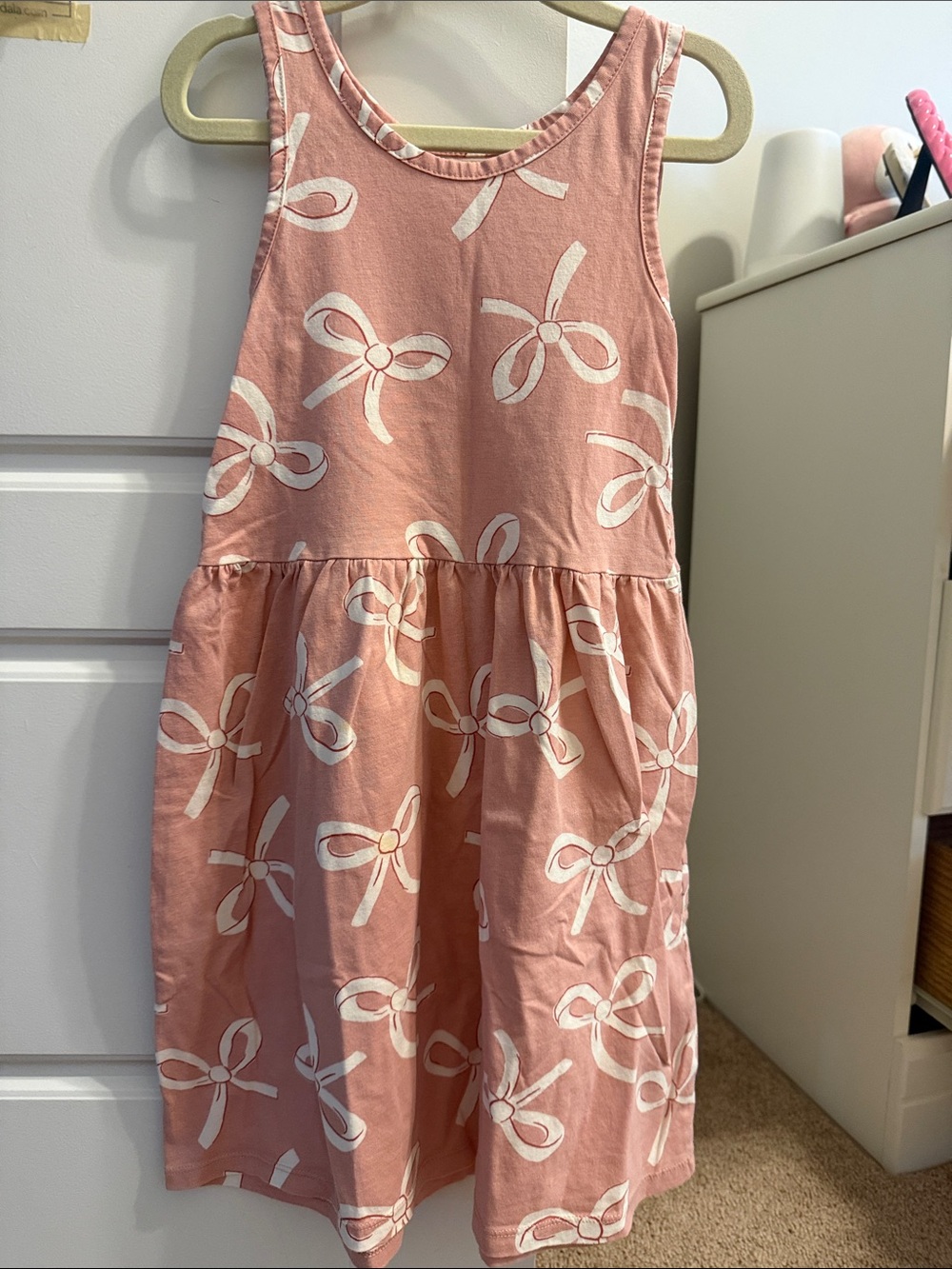 H&M Pink Sleeveless Bow Print Dress